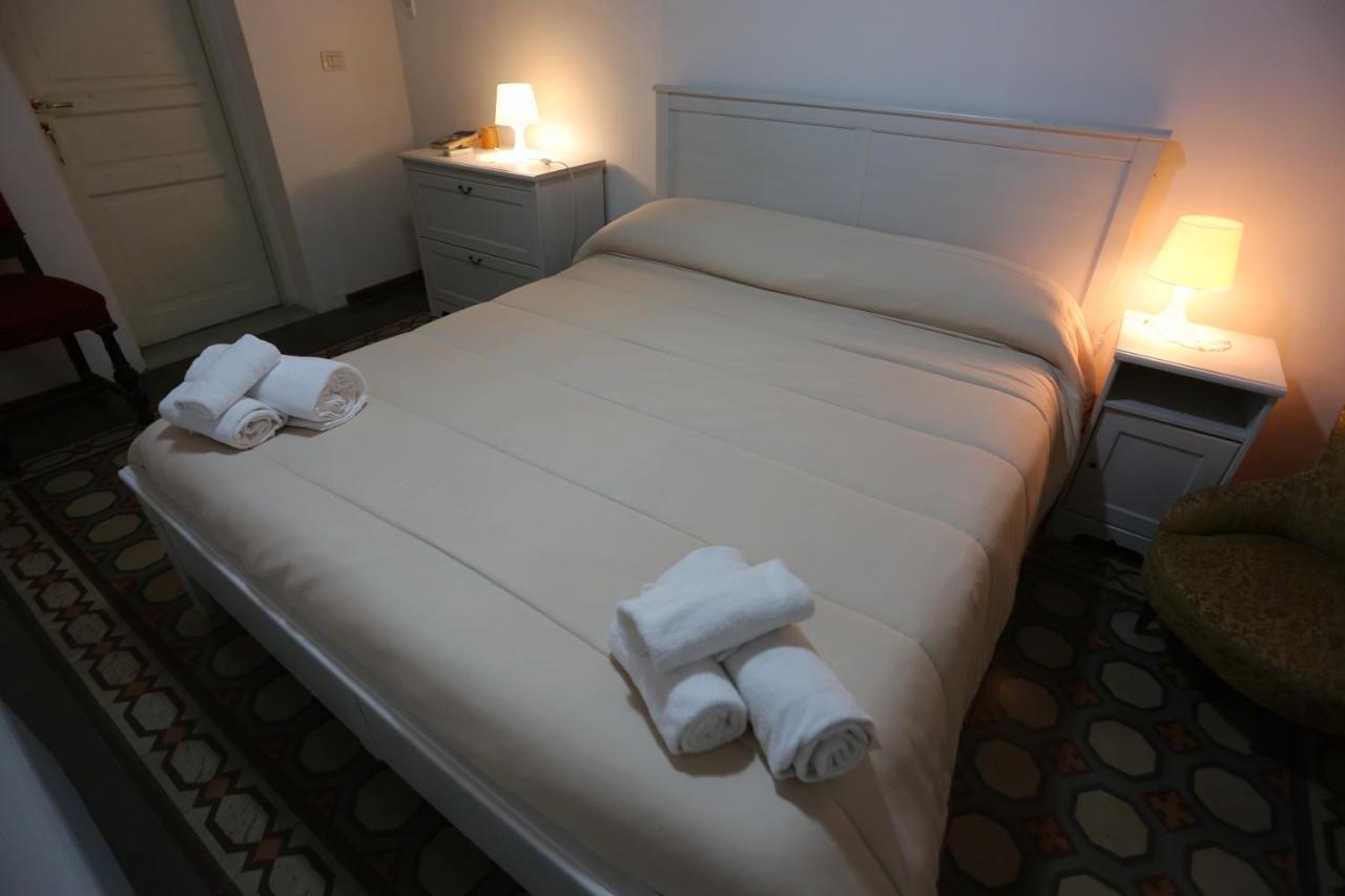 A Casa Di Laura Bed & Breakfast Catania Luaran gambar